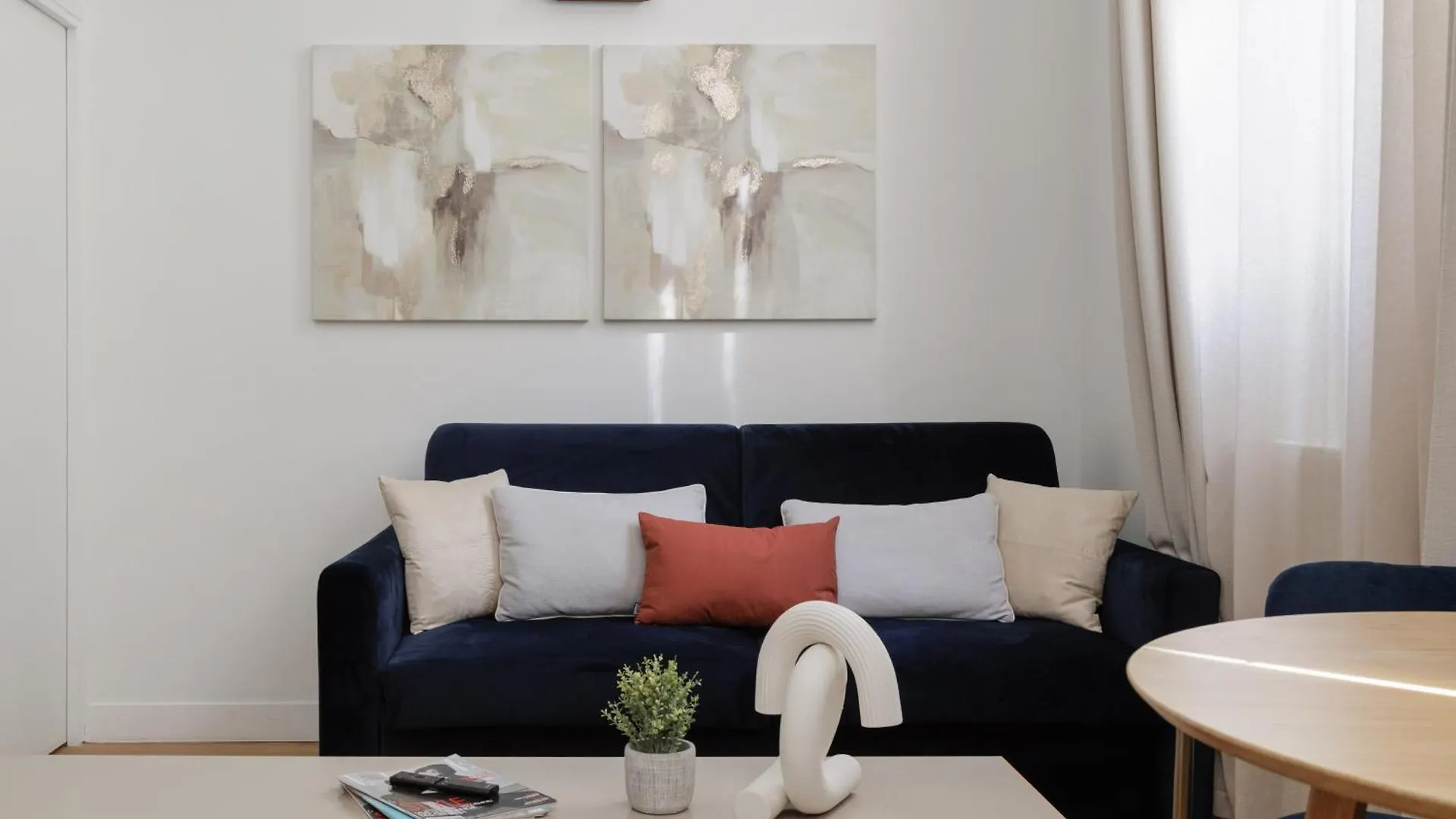 Luxury Apartments - Avenue Montaigne Párizs