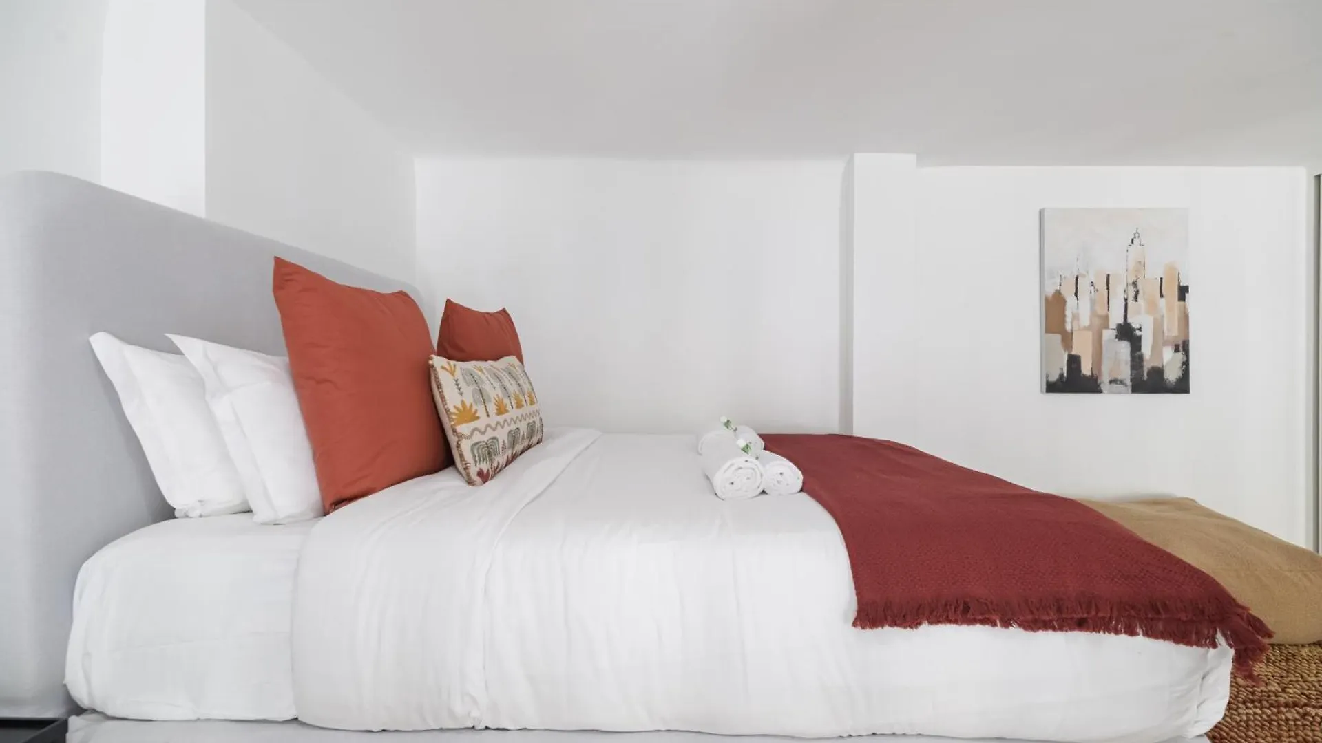 Luxury Apartments - Avenue Montaigne Párizs 0*,