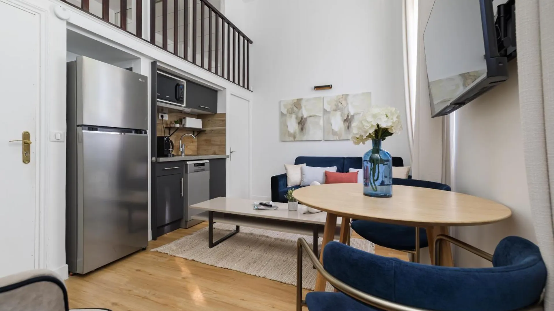 Luxury Apartments - Avenue Montaigne Párizs