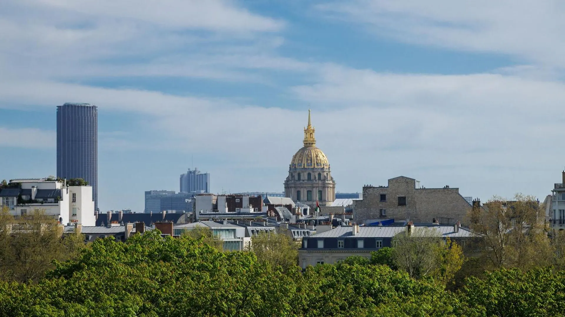 Luxury Apartments - Avenue Montaigne Париж